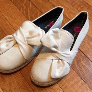 Nautica Size 8 1/2 flats